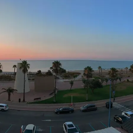 Primera Linea Playa Apartment *